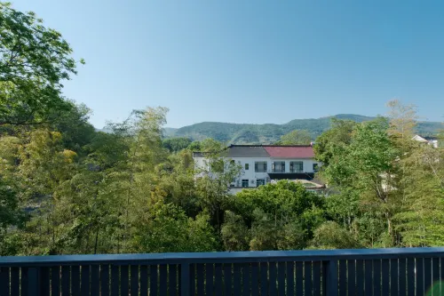 Yixing Bamboo Sea XinSu Inn -  อินน์