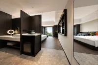 Monsoon hotel