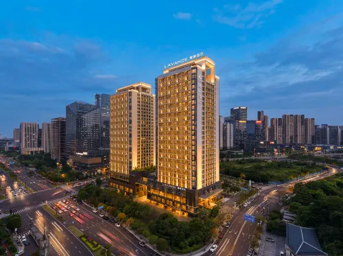 Lavande Hotel (Guangxi Sports Center Wuxiang Headquarters Base Branch)