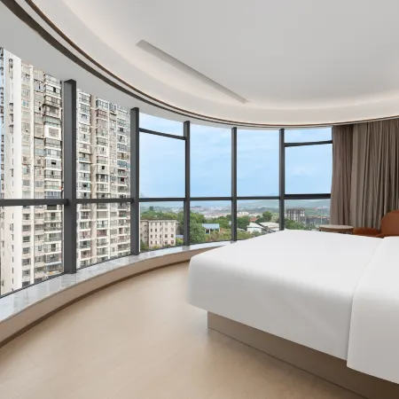 Hanting Hotel (Zhunyi Chishui Wuzhou International Trade City Branch)