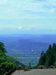 Howard Johnson Hotel Lushan Jiahao Huaihai - غرفة مطلة على الجبل