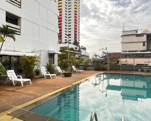 DEN-A2 Pratunam - Juldis Tower Hotels in Bangkok