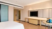 Yicheng Hotel (Hanshou Wanda Branch)