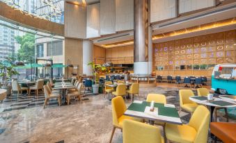 Holiday Inn SHANGHAI NANJING ROAD by IHG