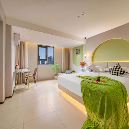 Baojingmei Future Hotel (Hefei University of Technology South Campus Wanda Plaza Baohe)