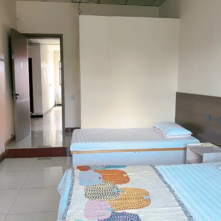 Feixiang Guangming Hotel