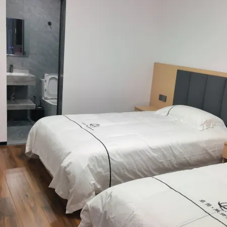 Zhuotong · Juxian Hotel