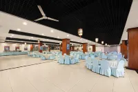 Ast Meitu Hotel (Longlin Wealth Plaza Changda Department Store)