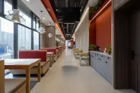 Chenglai Art Hotel (Taiyuan South Station North America N1 Cultural and Creative Zone) - romantis
