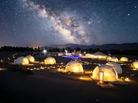 Dunhuang Mingsha Flaming Tent Camping Hotel - โฮมสเตย์