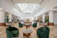 Sunrise Juman Beach Resort - 4-Star