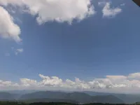 Yicui Homestay (Wumeng Grass Plain) - Mountain view