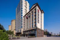 Borrman Hotel (Dongfang High-speed Railway Station Wanda Plaza) - 3 tähden