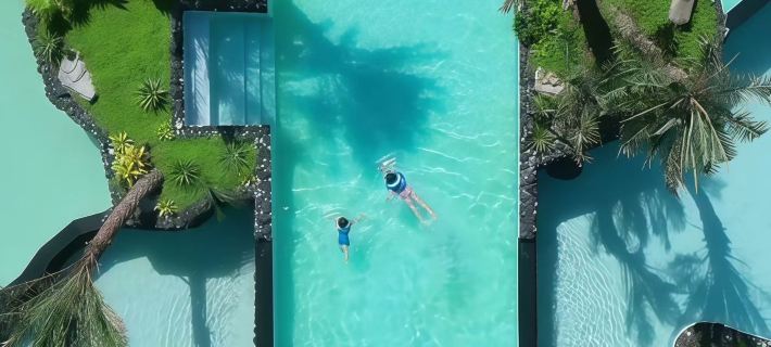AESON GILMAN RESORTS Hotele w: Powiat Anji
