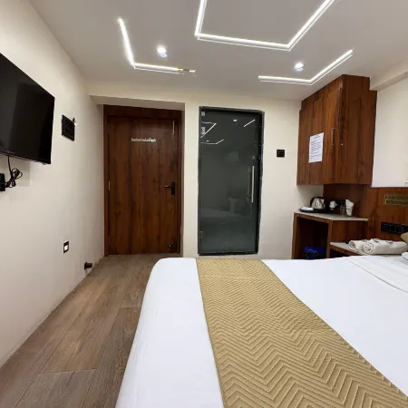 Hotel Anantshree Inn Shree Mahakaleshwar Temple Ujjain