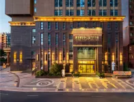 JiuLv•YuJi Hotel Chengdu Hotels in Chengdu Happy Valley andSouthwest Jiaotong University
