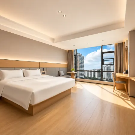 Yuetuo Light Luxury Hotel (Wanda Plaza Fuqing Liqiao Ancient Street)