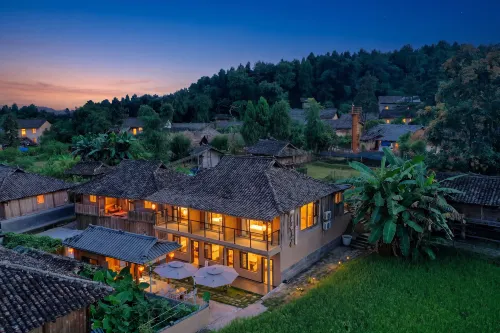 Libo Yaoshan. Muyun Mountain House (Yaoshan Ancient Village Scenic Area) - Alloggi
