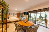 Jogja Life by Bohemian Jogja Villas - Breakfast