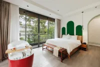 HAKU Boutique Hotel Da Lat - Ly Tu Trong - Balcony