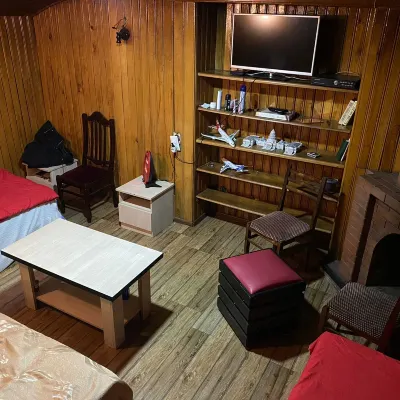 Artisha Travel Tbilisi Các khách sạn gần Nghĩa trang Mtatsminda Pantheon