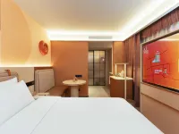 Orange Hotel (Shanghai Loushanguan Road Metro Station Branch) Hotels near Changning