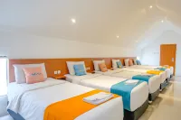 Sans Hotel Pippo Yogyakarta - ที่มีที่จอดรถ