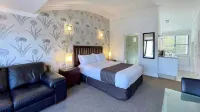 The Waterfront Hotels in Queenstown