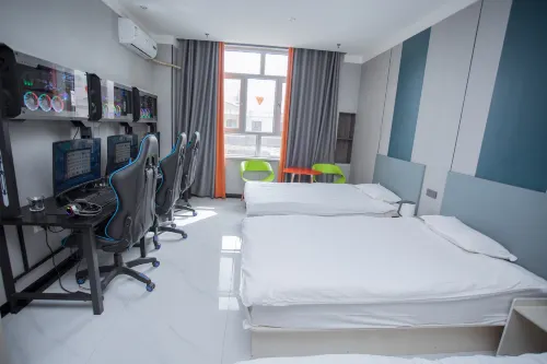 Snail E-sports Hotel