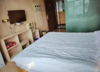 Shangqiu China Hotel Hotels in Shangqiu Wanda Plaza/Sun Moon Lake