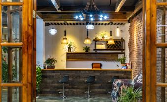 Wuzhen Xizha Jiurige Homestay