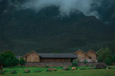 Weixi Gengduyushanye Homestay Отели рядом с достопримечательностью «Damo Patriarch Cave»