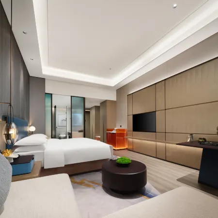 Nanbu County Lysee Hotel