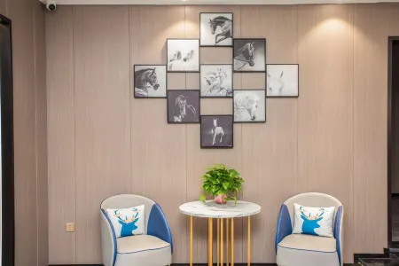 Wanlong Grand Hotel Отели рядом с достопримечательностью «Danhe Canyon»