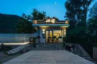 Floral Hotel Yusu Private Soup Courtyard Hotel in zona Yongning Ancient City Wall Relic Site