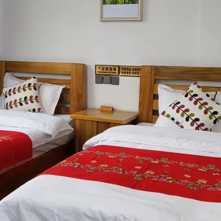Fugong Scenic Inn
