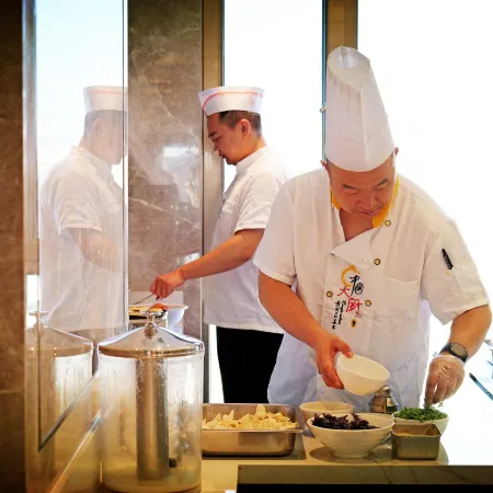 Wufeng Hotel