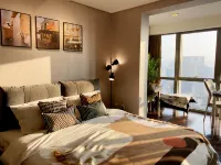 Xiaodao Breeze Seaview Homestay (Qingdao May Fourth Square Vientiane City Branch)
