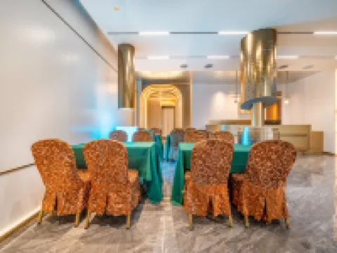Xiyue Smart Hotel (Xiangyang Railway Station People's Square) Hotels in Xiangyang