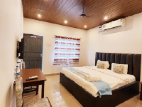 Garden Villa Hotels in Vagator