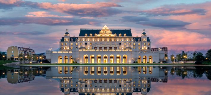 Flower Soul Manor Resort Hotels in Wuyi