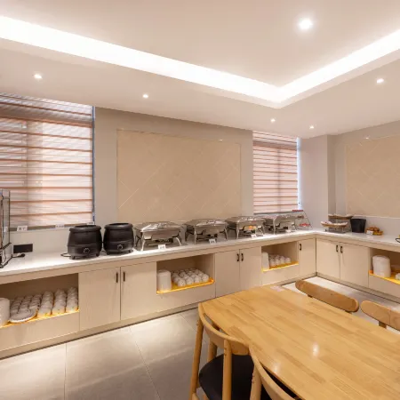 GreenTree Inn (Changshu Southeast Yuyue Plaza Store)
