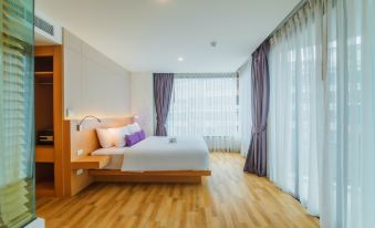 The Lunar Patong