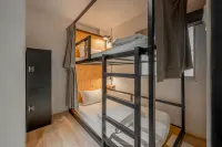 Light Hostel Chiayi