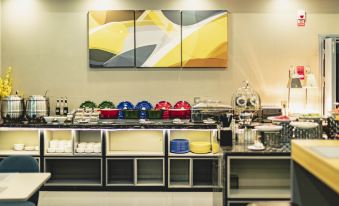 Homeinn Selected (Karamay Youyi Road)