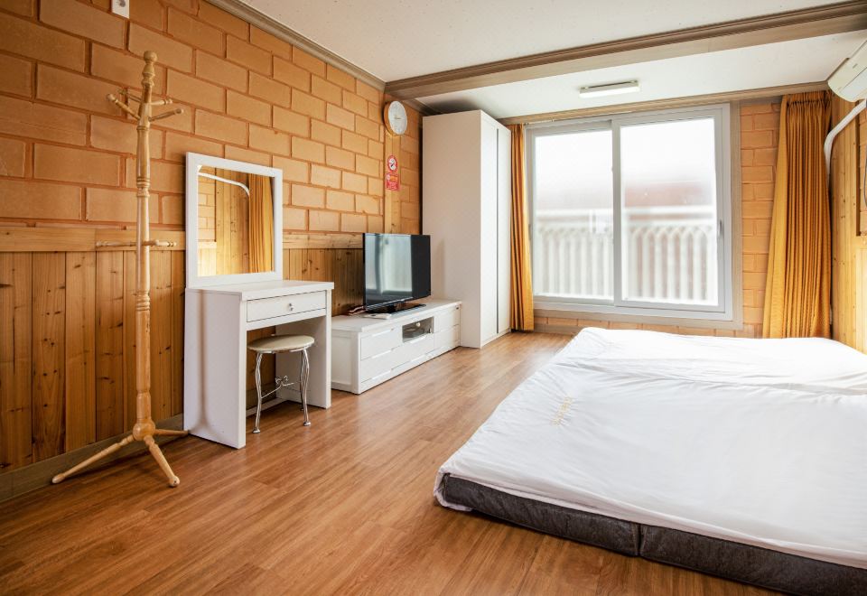 레드클레이펜션