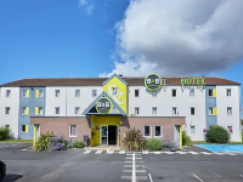 B&B Hotel Caen Mémorial Hotels in Saint-Contest