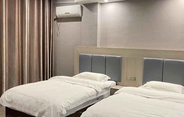 Yanhe Haina Hotel