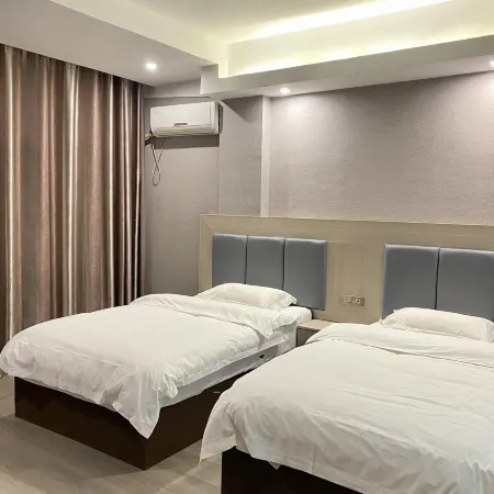 Yanhe Haina Hotel