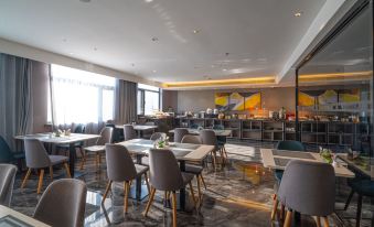 Homeinn Selected Hotel (Shenyang Medical University Fourth Hospital Beita Subway Station)